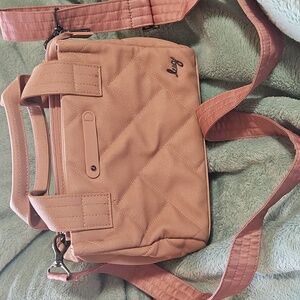 LUG MATTE LUXE Quilted Jitterbug, Pink Crossbody Bag